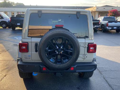 2022 Jeep Wrangler Unlimited 4xe Sahara