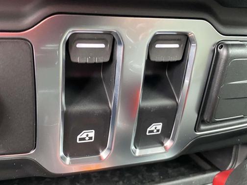Granite Crystal Clearcoat Metallic 2026 Jeep Wrangler Sport