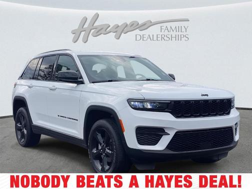 2024 Jeep Grand Cherokee Laredo