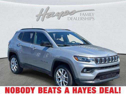2023 Jeep Compass Latitude Lux