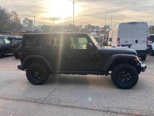 2024 Jeep Wrangler Sport