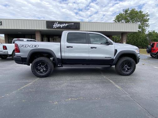 Billet Silver Metallic Clearcoat 2026 RAM 1500 RHO