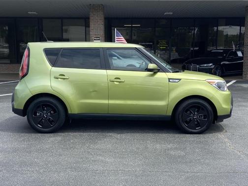 2015 Kia Soul Base