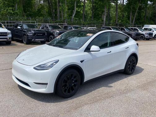 2022 Tesla Model Y Long Range