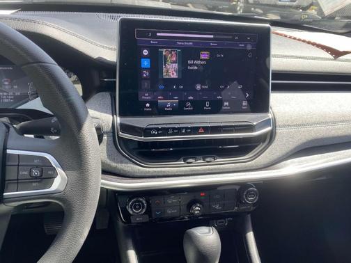 2023 Jeep Compass Sport