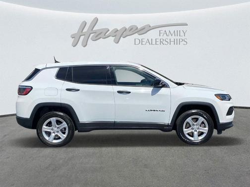 2023 Jeep Compass Sport