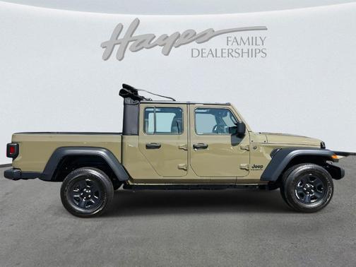 2026 Jeep Gladiator Sport