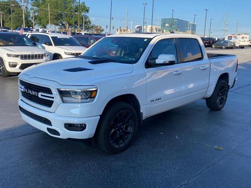 2024 RAM 1500 Laramie