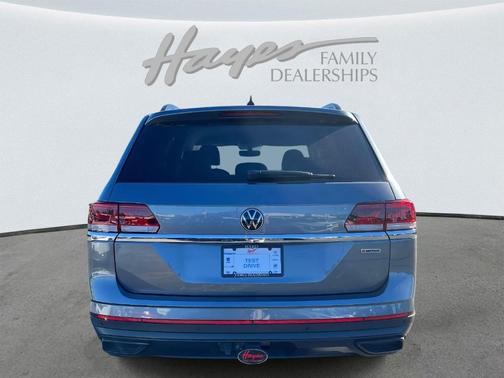 2022 Volkswagen Atlas 3.6L SE w/Technology