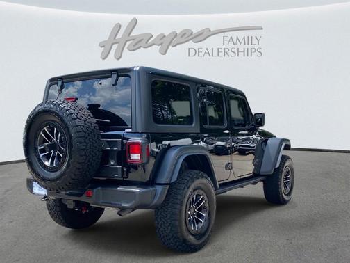 Black Clearcoat 2025 Jeep Wrangler Sport