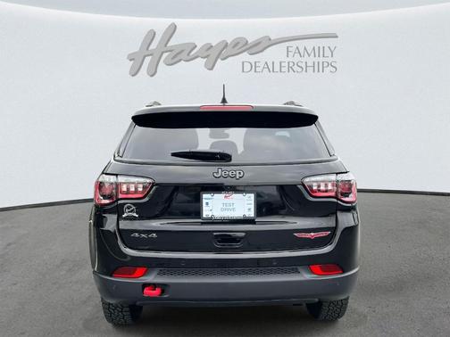 2024 Jeep Compass Trailhawk