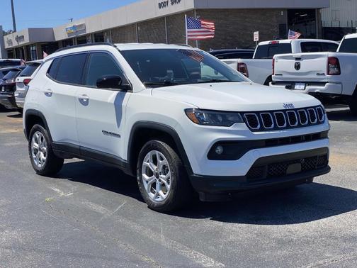 2025 Jeep Compass Latitude