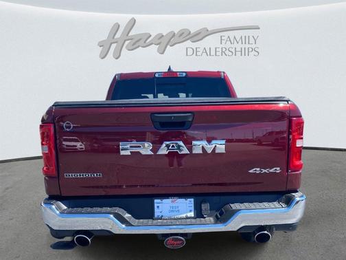 Delmonico Red Pearlcoat 2025 RAM 1500 Big Horn