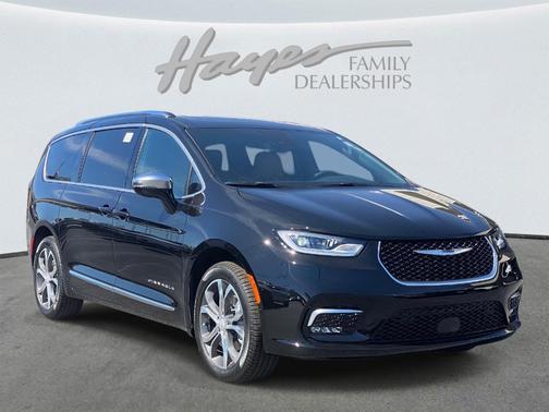 2026 Chrysler Pacifica Pinnacle
