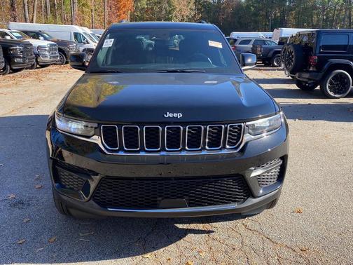 2024 Jeep Grand Cherokee Laredo X