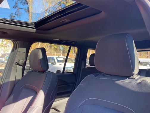 2024 Jeep Grand Cherokee Laredo X