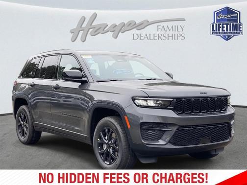 2025 Jeep Grand Cherokee Laredo