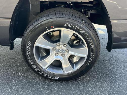 2026 RAM 1500 Express