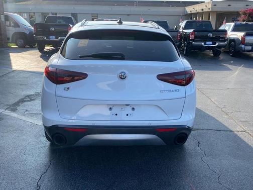 2022 Alfa Romeo Stelvio Ti