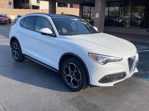 2022 Alfa Romeo Stelvio Ti