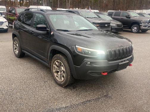 2022 Jeep Cherokee Trailhawk