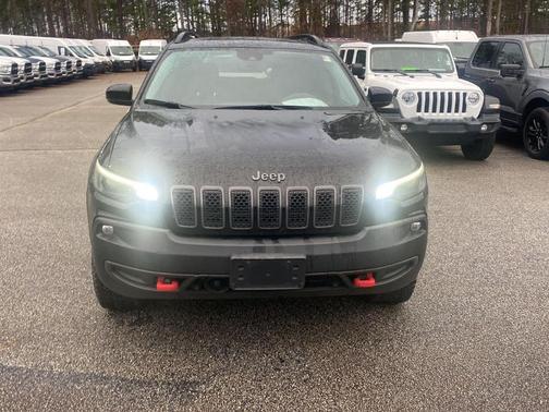 2022 Jeep Cherokee Trailhawk