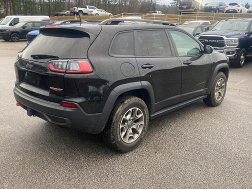 2022 Jeep Cherokee Trailhawk