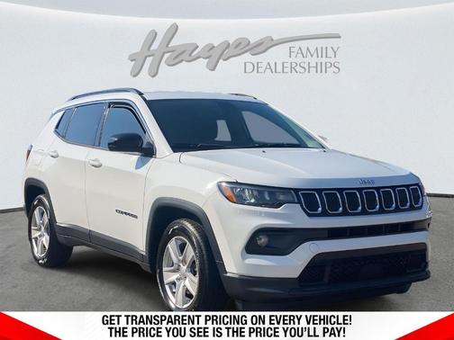 Bright White Clearcoat 2022 Jeep Compass Latitude
