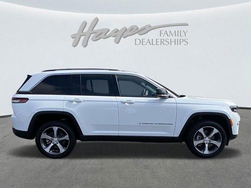 2022 Jeep Grand Cherokee 4xe Base