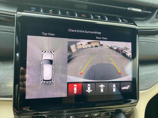 2022 Jeep Grand Cherokee 4xe Base