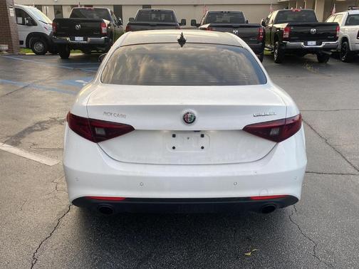 2022 Alfa Romeo Giulia Ti