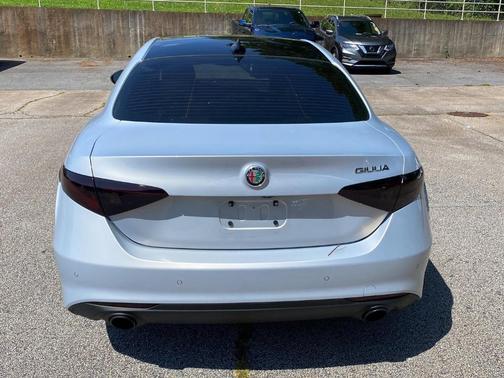 2022 Alfa Romeo Giulia Ti