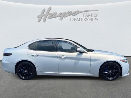 2022 Alfa Romeo Giulia Ti