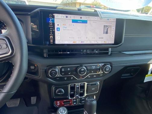 2025 Jeep Wrangler Rubicon 392
