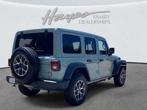 Earl Clearcoat 2024 Jeep Wrangler Sport