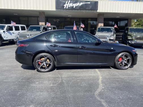 2024 Alfa Romeo Giulia Ti
