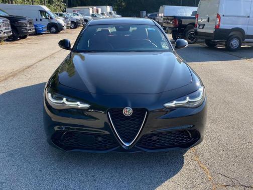 2024 Alfa Romeo Giulia Ti