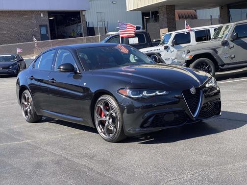 2024 Alfa Romeo Giulia Ti