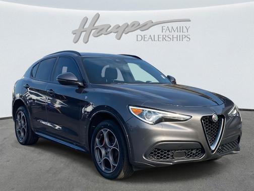 2022 Alfa Romeo Stelvio Ti