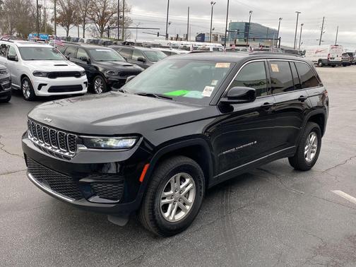 2024 Jeep Grand Cherokee Laredo