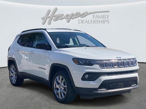 2022 Jeep Compass Latitude Lux