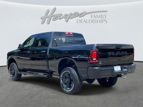 Diamond Black 2026 RAM 2500 Tradesman