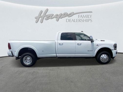 2025 RAM 3500 Limited