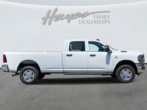 Bright White Clearcoat 2026 RAM 2500 Tradesman