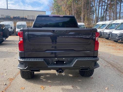 2022 Chevrolet Silverado 1500 Custom Trail Boss