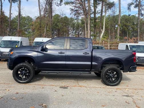 2022 Chevrolet Silverado 1500 Custom Trail Boss