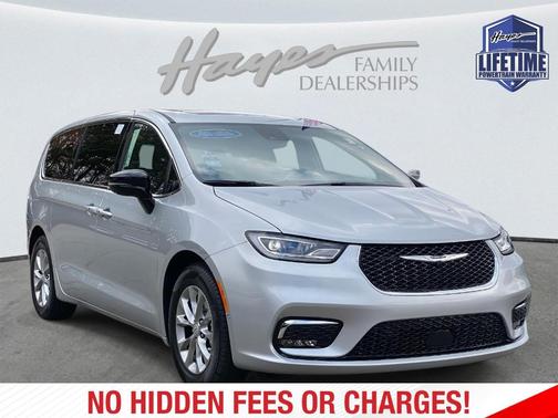 Silver Mist Clearcoat 2026 Chrysler Pacifica Limited