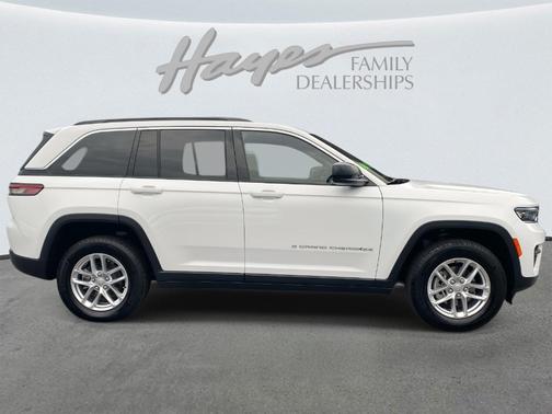 2024 Jeep Grand Cherokee Laredo X