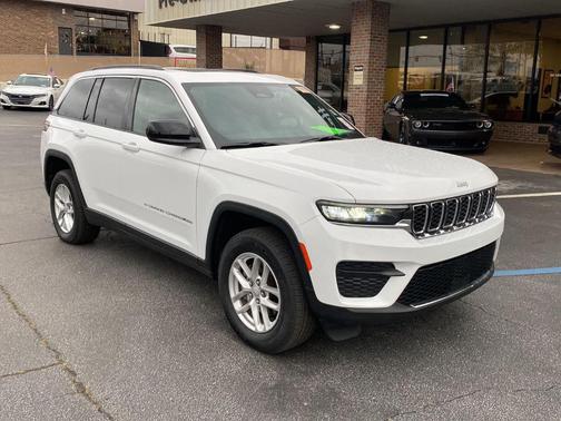 2024 Jeep Grand Cherokee Laredo X