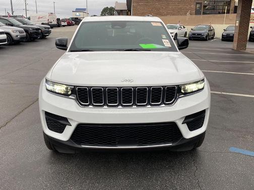 2024 Jeep Grand Cherokee Laredo X